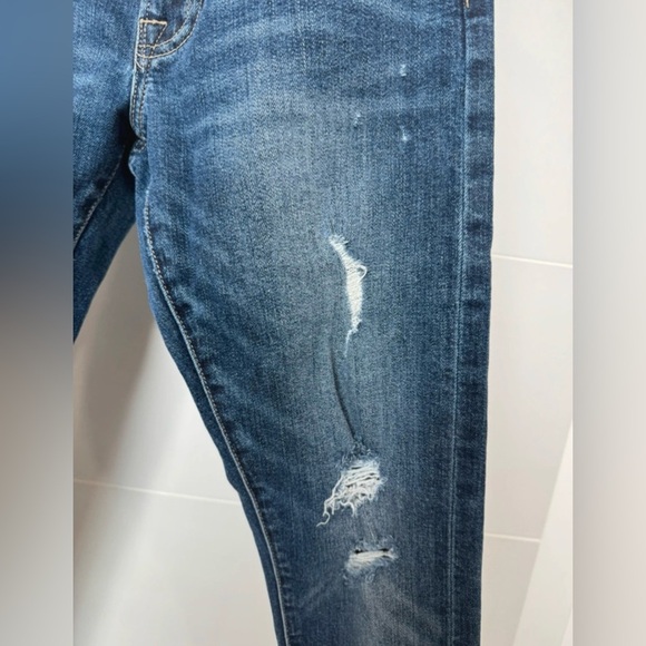Lucky Brand Sienna Slim Boyfriend Distressed Jeans Low Rise Size 00/24 - Picture 4 of 8